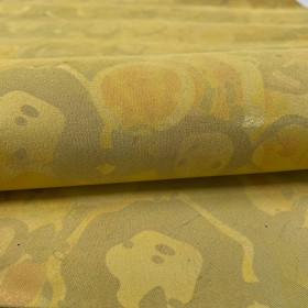 Yellow goatsuede leather piece fantasy finished.