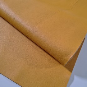 Yellow aniline cowleather side