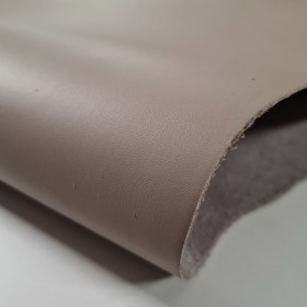 Hoja vacuno anilina natural en color taupe