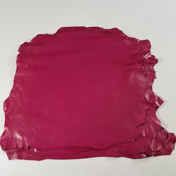 CUERO ROJO 3775