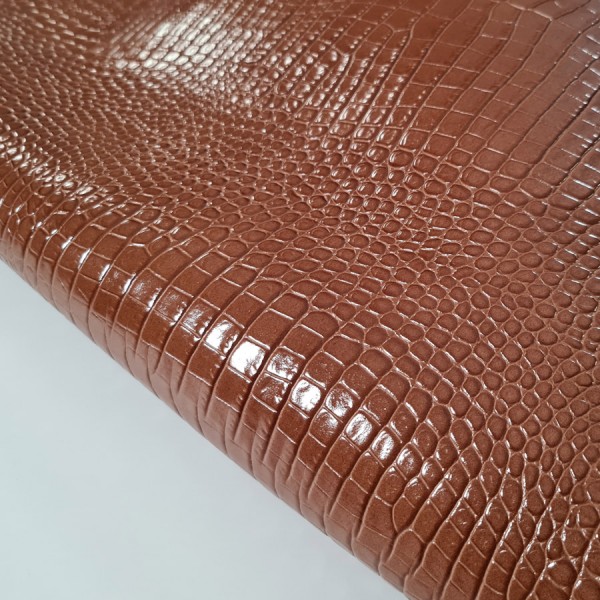 CROCODILE LEATHER  2242