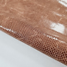 cuero grabado piel de serpiente marron