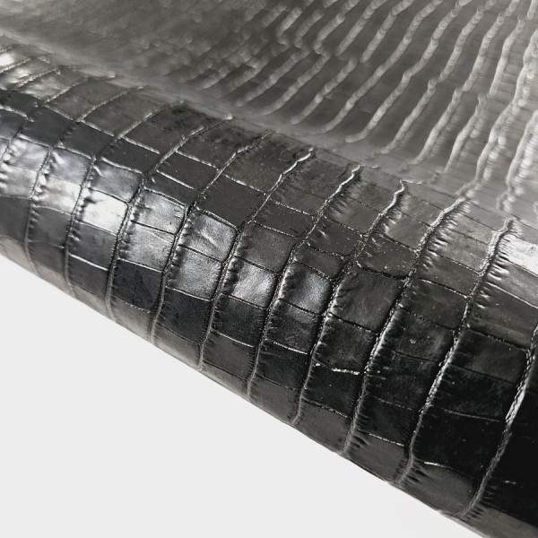 BLACK CROCODILE 311