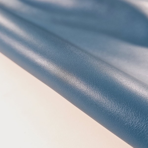 LEATHER HIDE 412