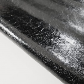 black wrinkled cowleather sides