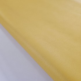 cuero amarillo