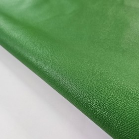 cuero vacuno verde