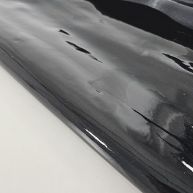 retales de charol vacuno negro liso
