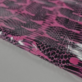 Piel de vacuno con grabado imitación serpiente fucsia manchas negro