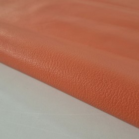 cuero naranja