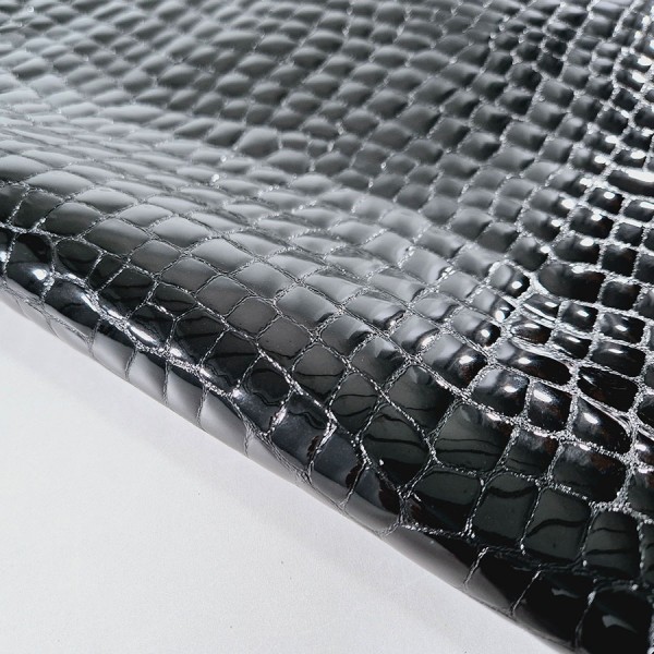 CROCODILE LEATHER 2816