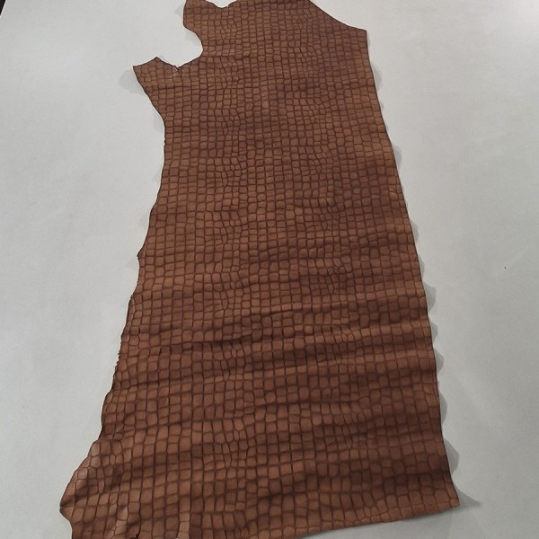CROCODILE LEATHER  1647