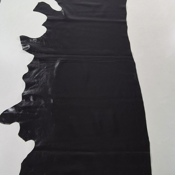CUERO VACUNO NEGRO  961