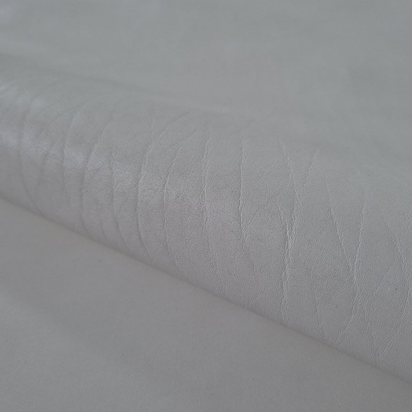 CUERO  BLANCO 3820