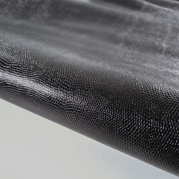 EMBOSSED LEATHER  77