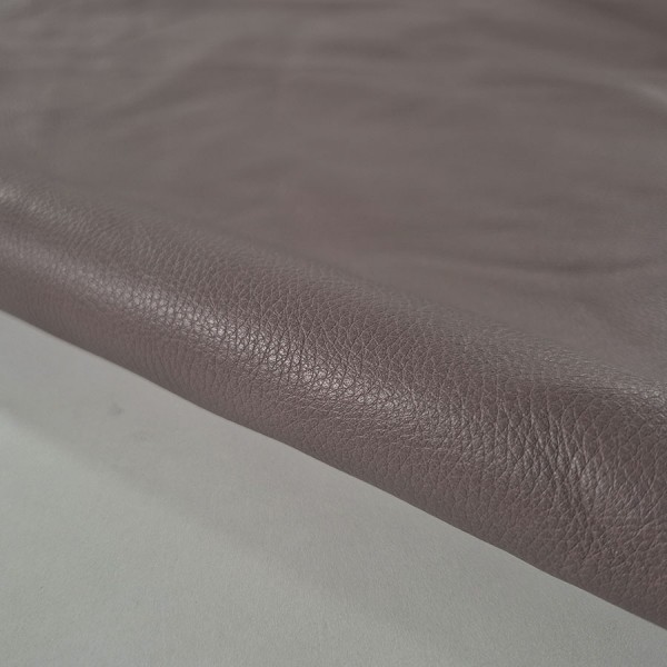 TOAST UPHOLSTERY LEATHER  4818