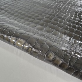 grey vernice cocodrile embossed
