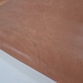 Hoja de cuero vacuno encerado acabado rustico natural marron habana