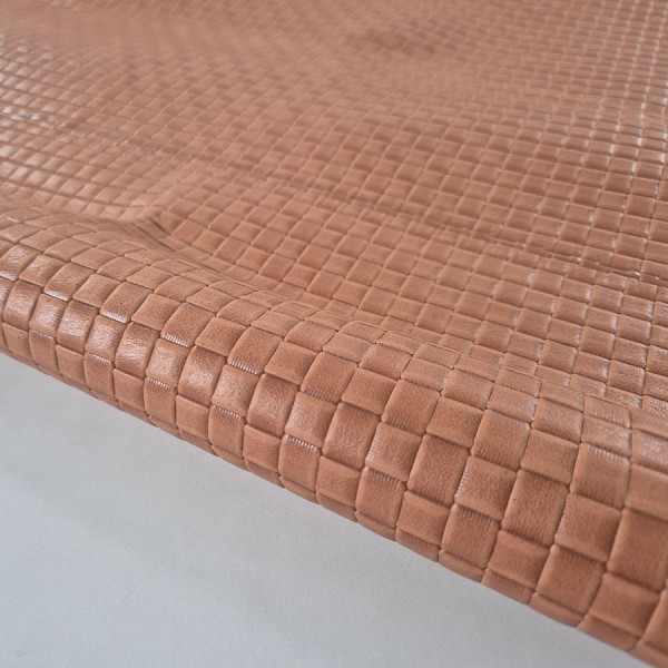 BROWN BRAIDED COWLEATHER  449