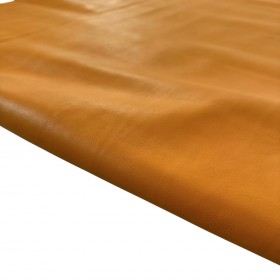 Vacuno anilina amarillo - Curtidos Sevillano