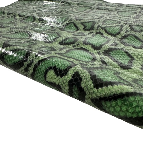 SNAKE LEATHER  4682